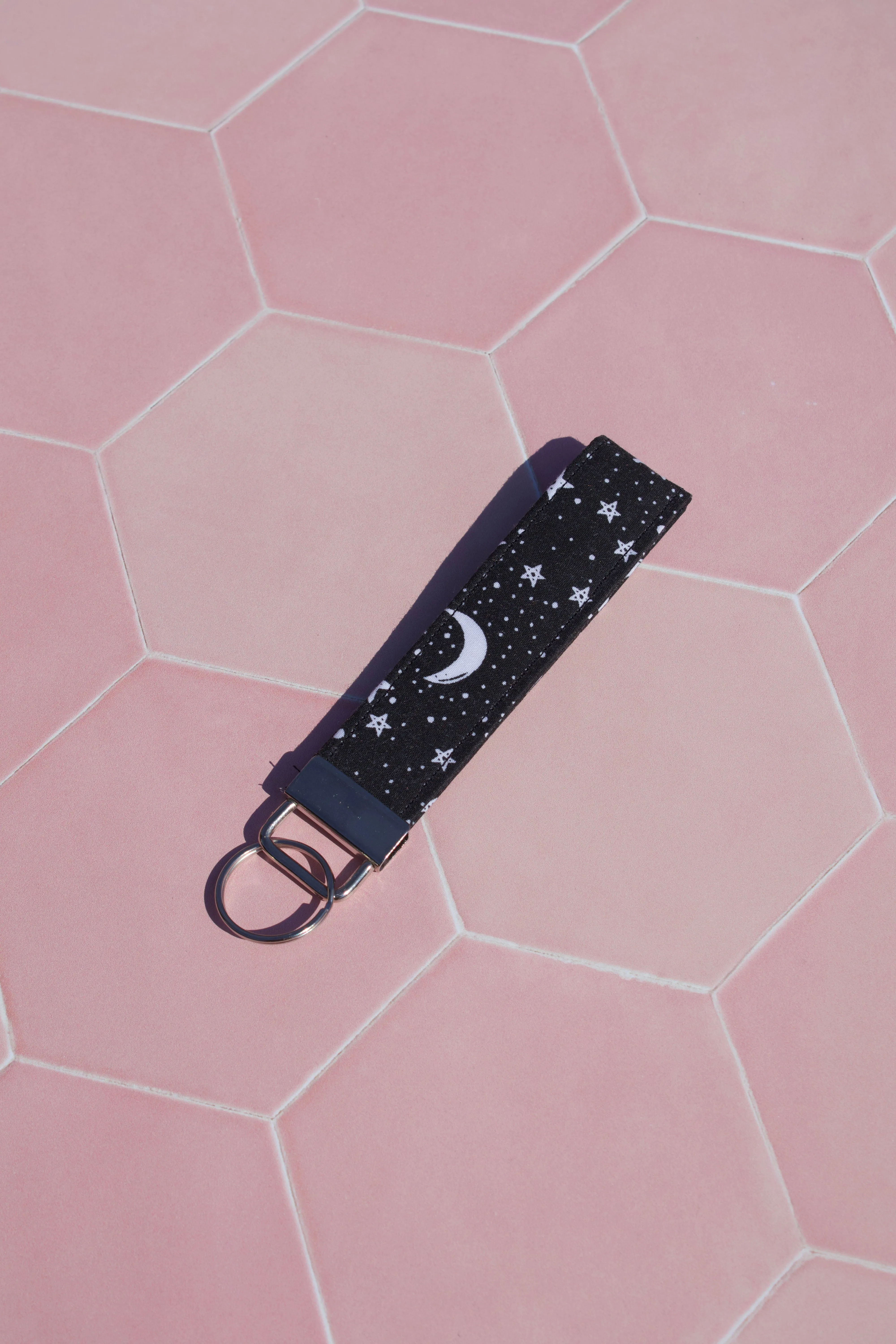 Black Starry Night Wristlet Keychain (small)