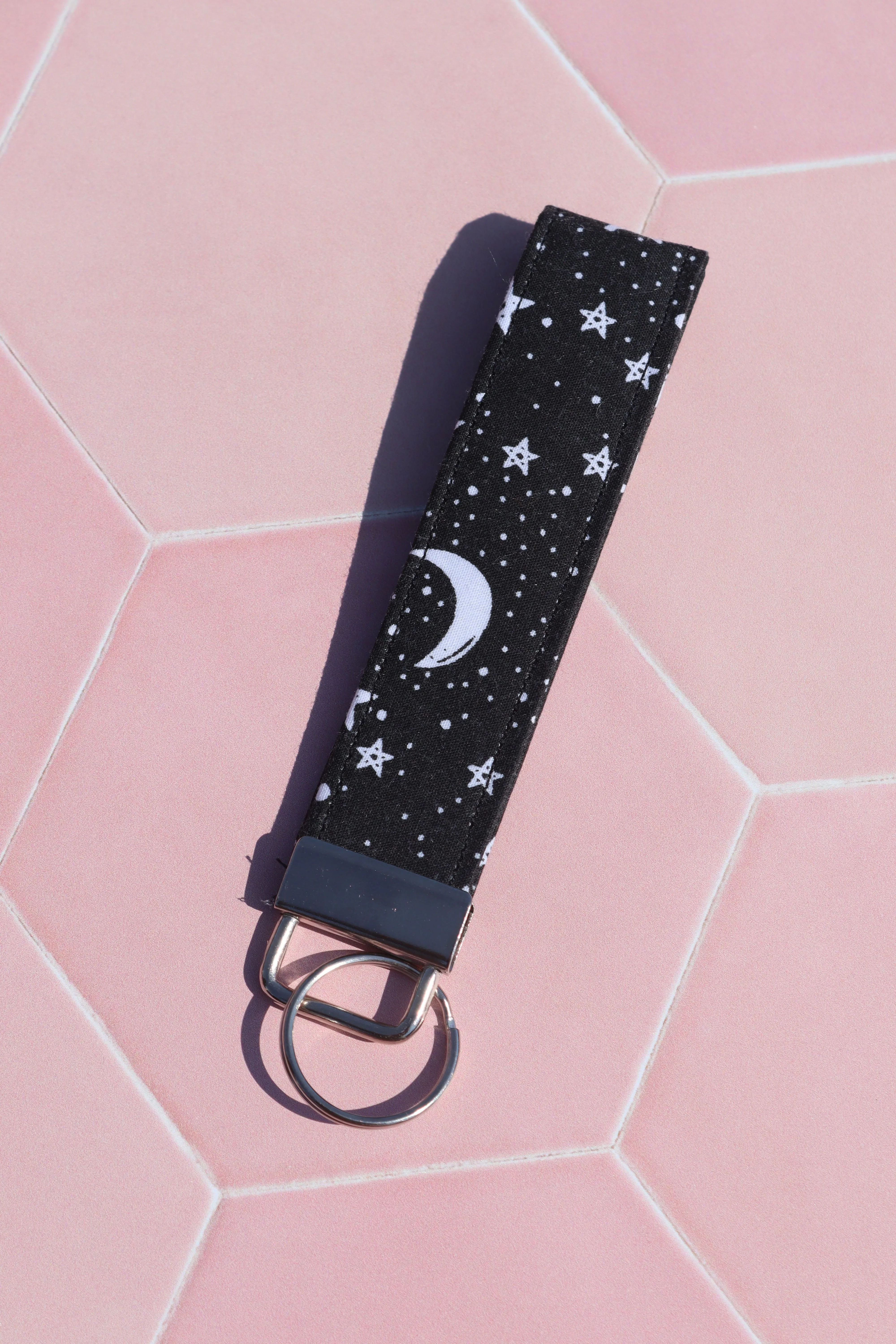 Black Starry Night Wristlet Keychain (small)