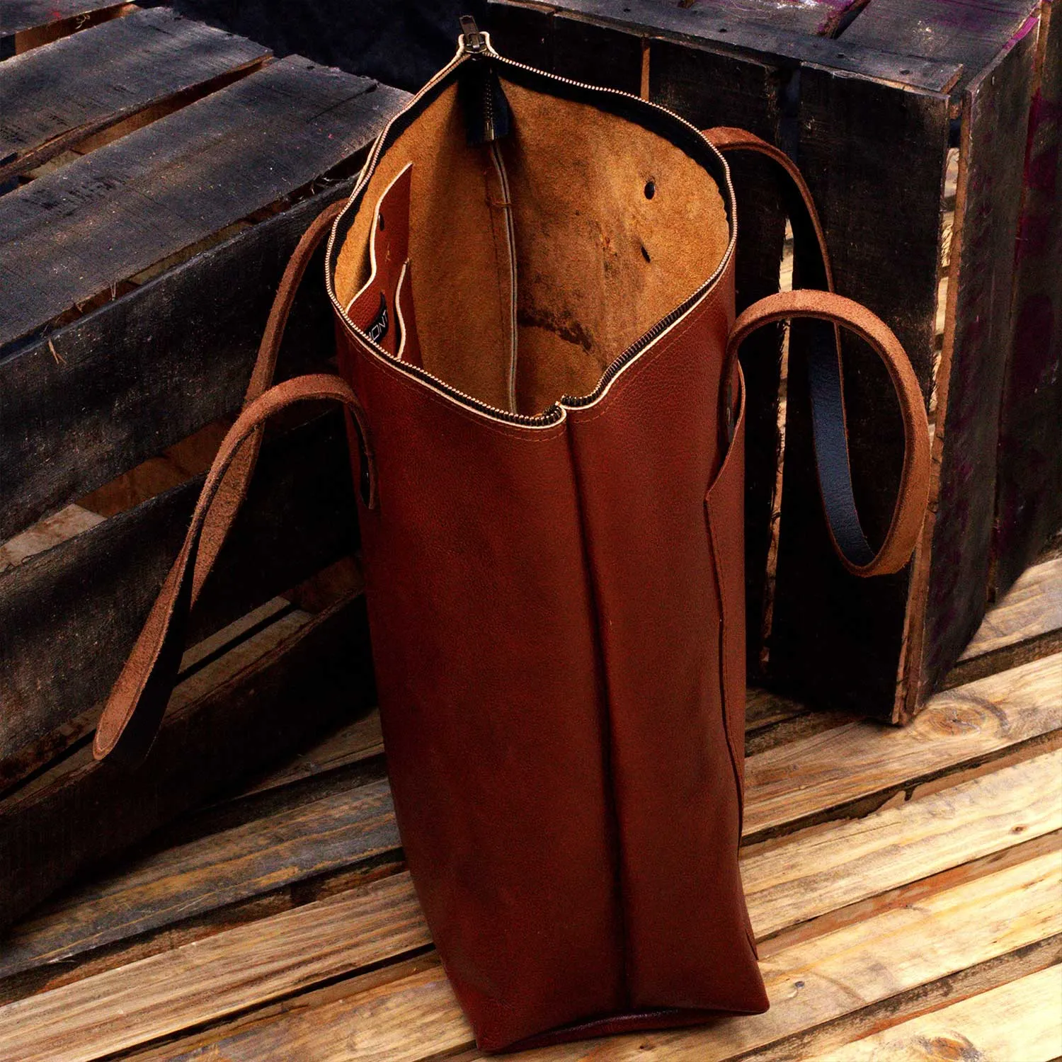 Gulmit Everyday Leather Laptop Tote
