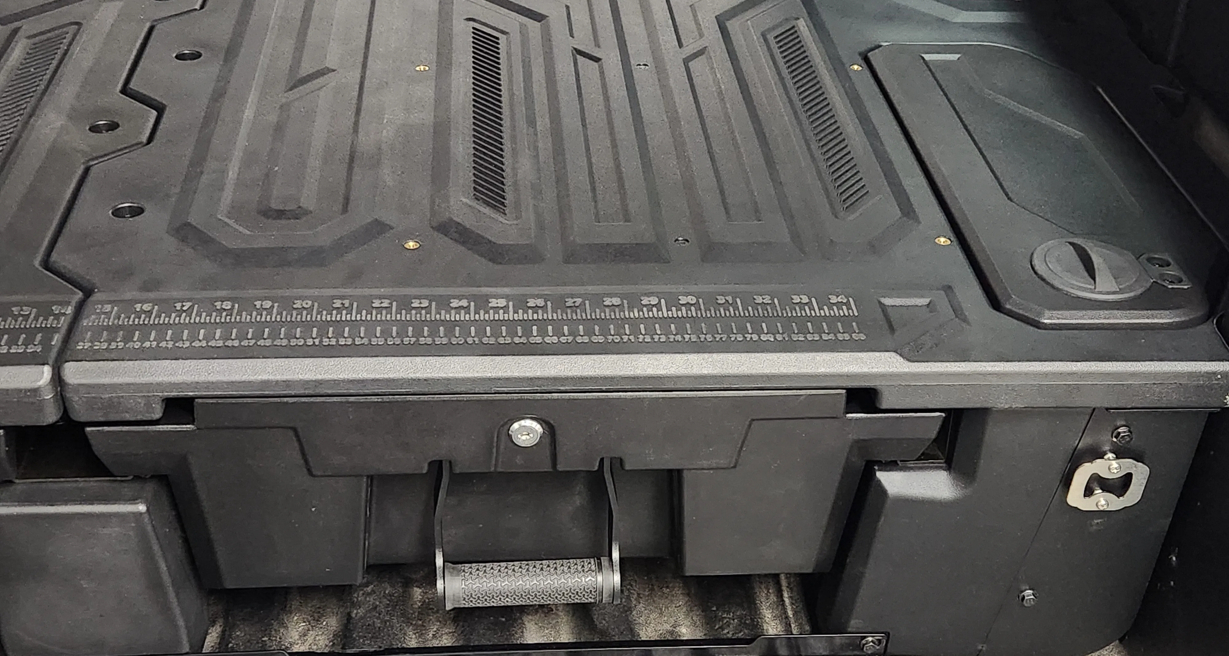 Isuzu D-MAX DC 2021  Weatherproof Drawer System