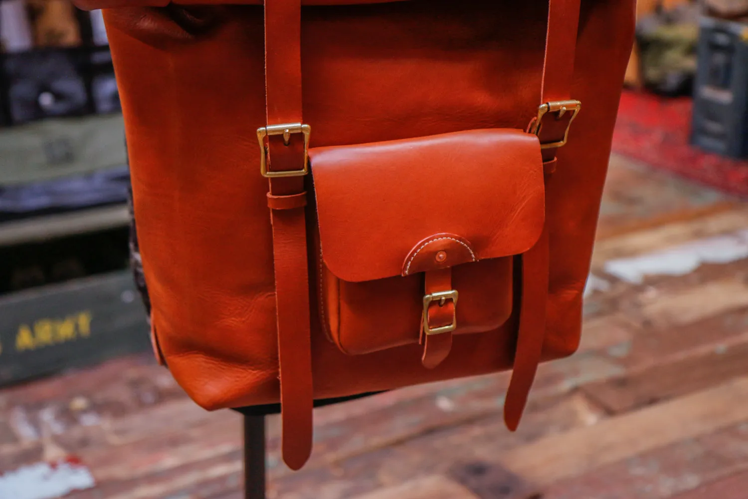 Leather Roll-top bag (Italian Minerva Leather)
