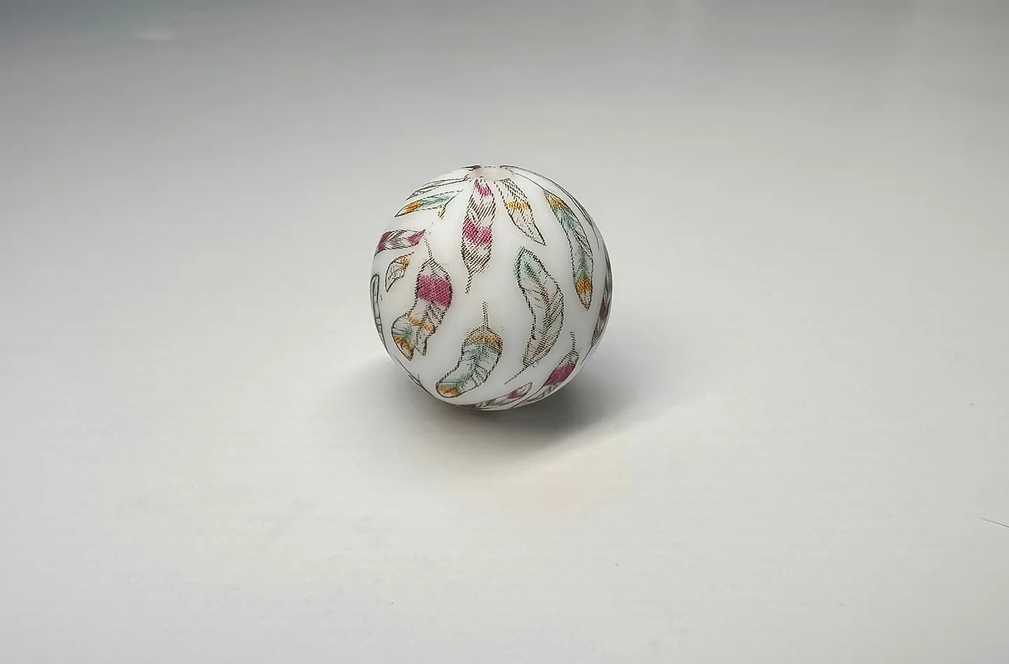 Silicone Bead 15mm - Feathers