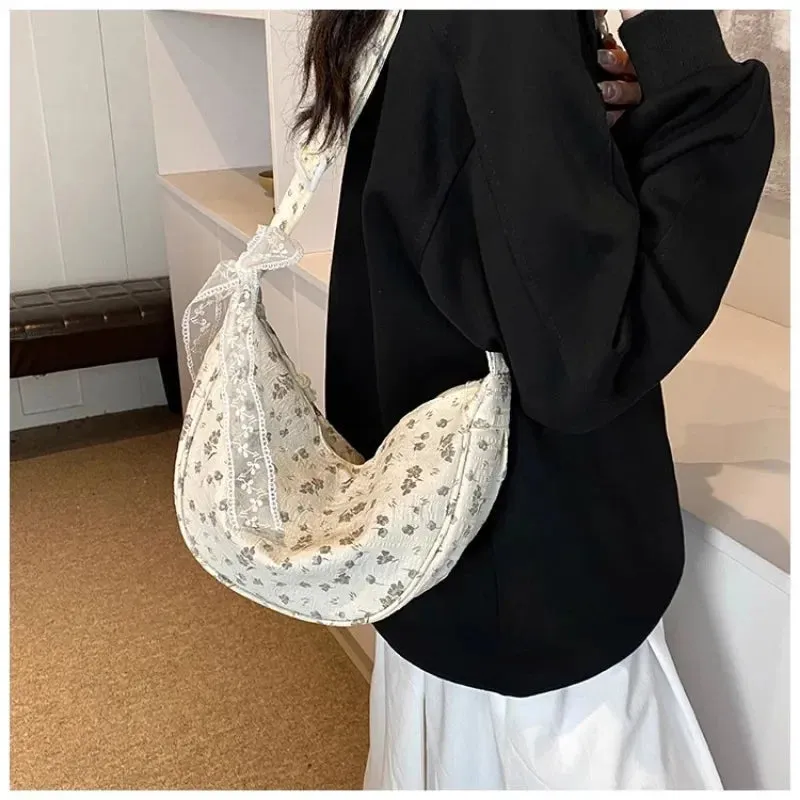 UAKISS  -  Bow Tie Shoulder Bag for Women Fashion Korean Style Flower Messenger Bag Casual Versatile High Capacity Aesthetic Bags